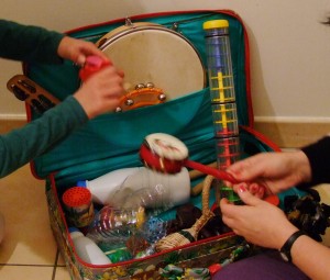 eveil musical crèche Paris Bordeaux ateliers musicaux en crèche